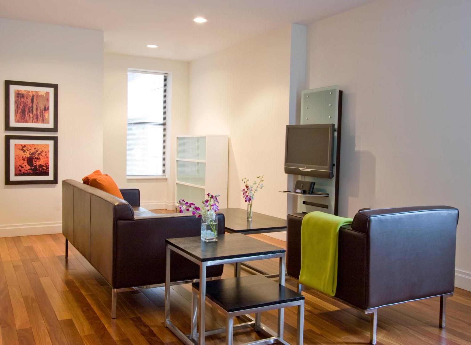 Aka Times Square Aparthotel