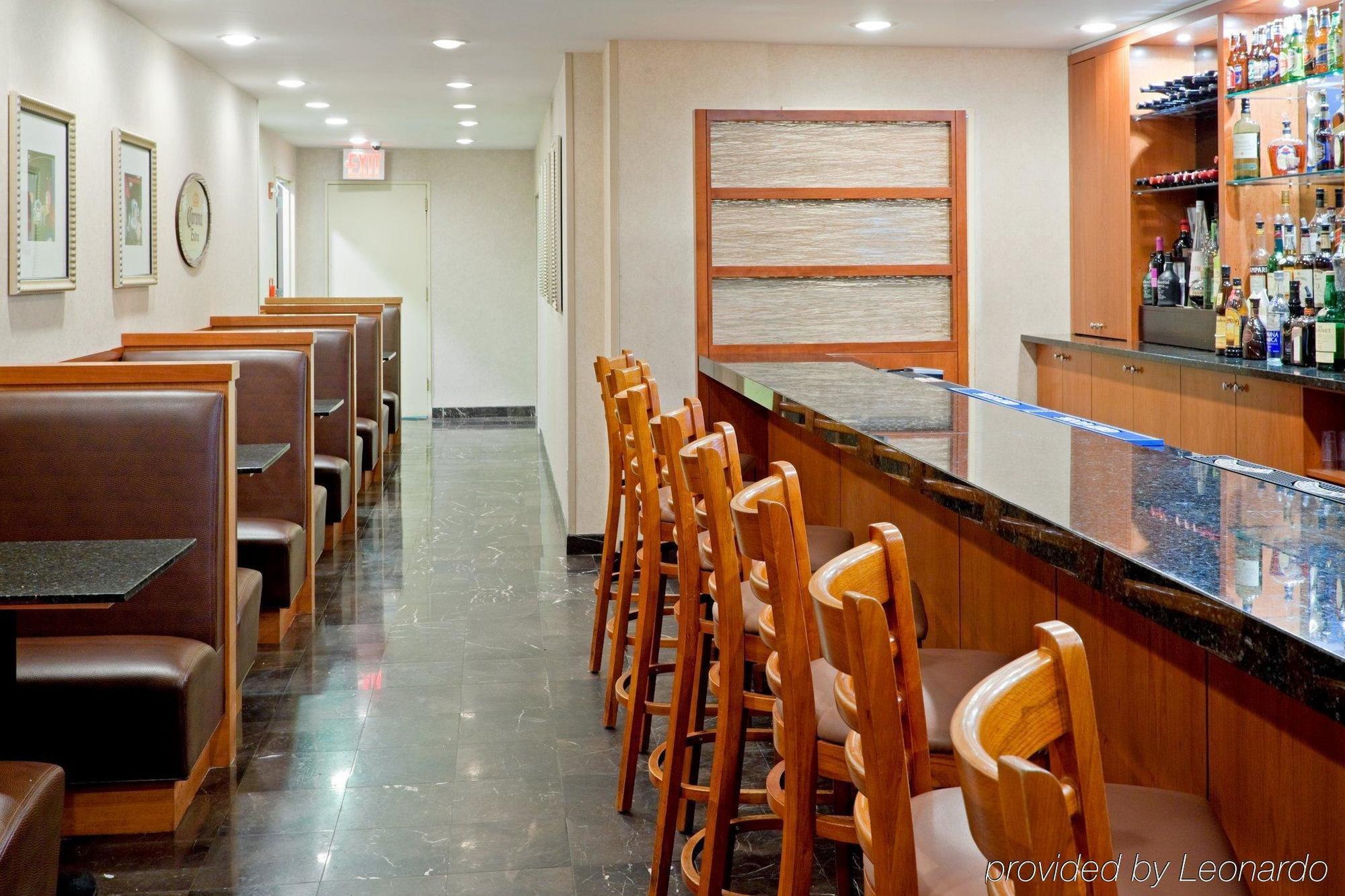 - Street By Ihg Hotel