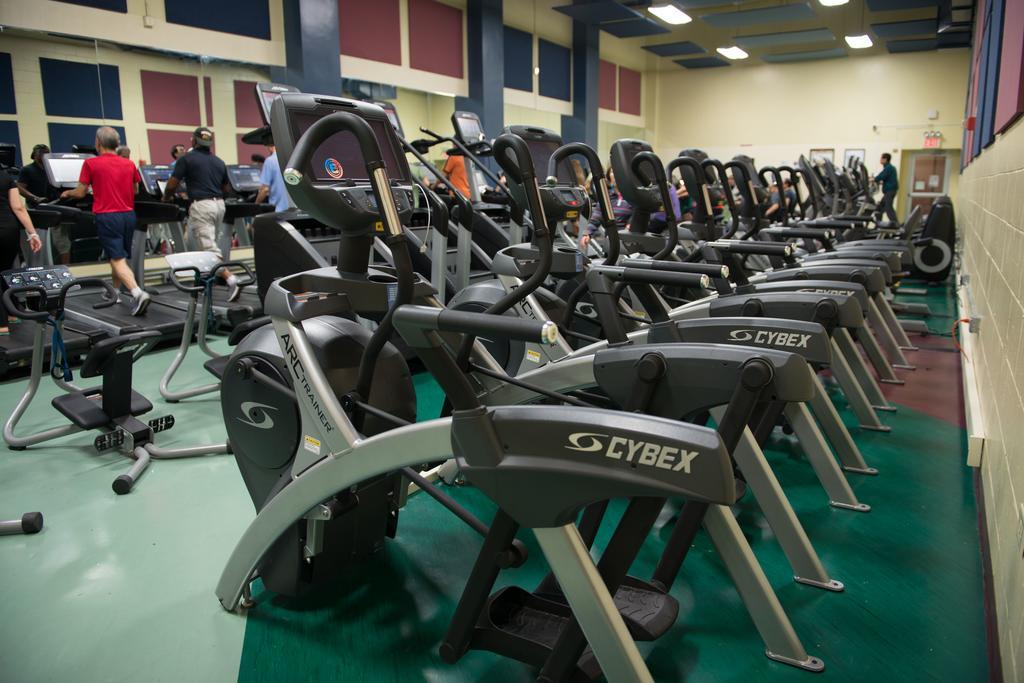 Hostel Flushing Ymca *