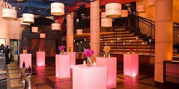 Hilton Fashion District Hotel 4*