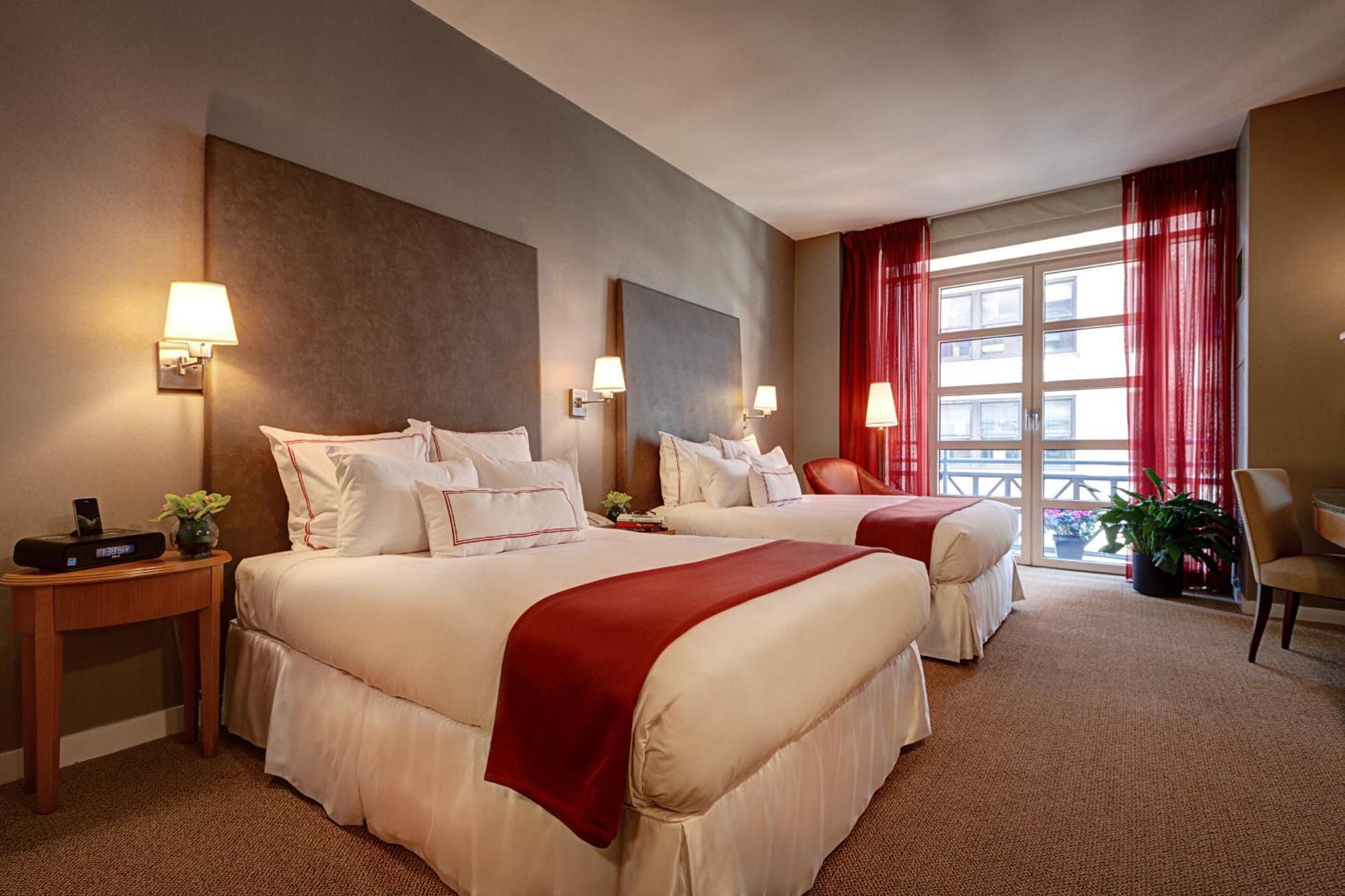 Giraffe By Library Collection Hotel New York