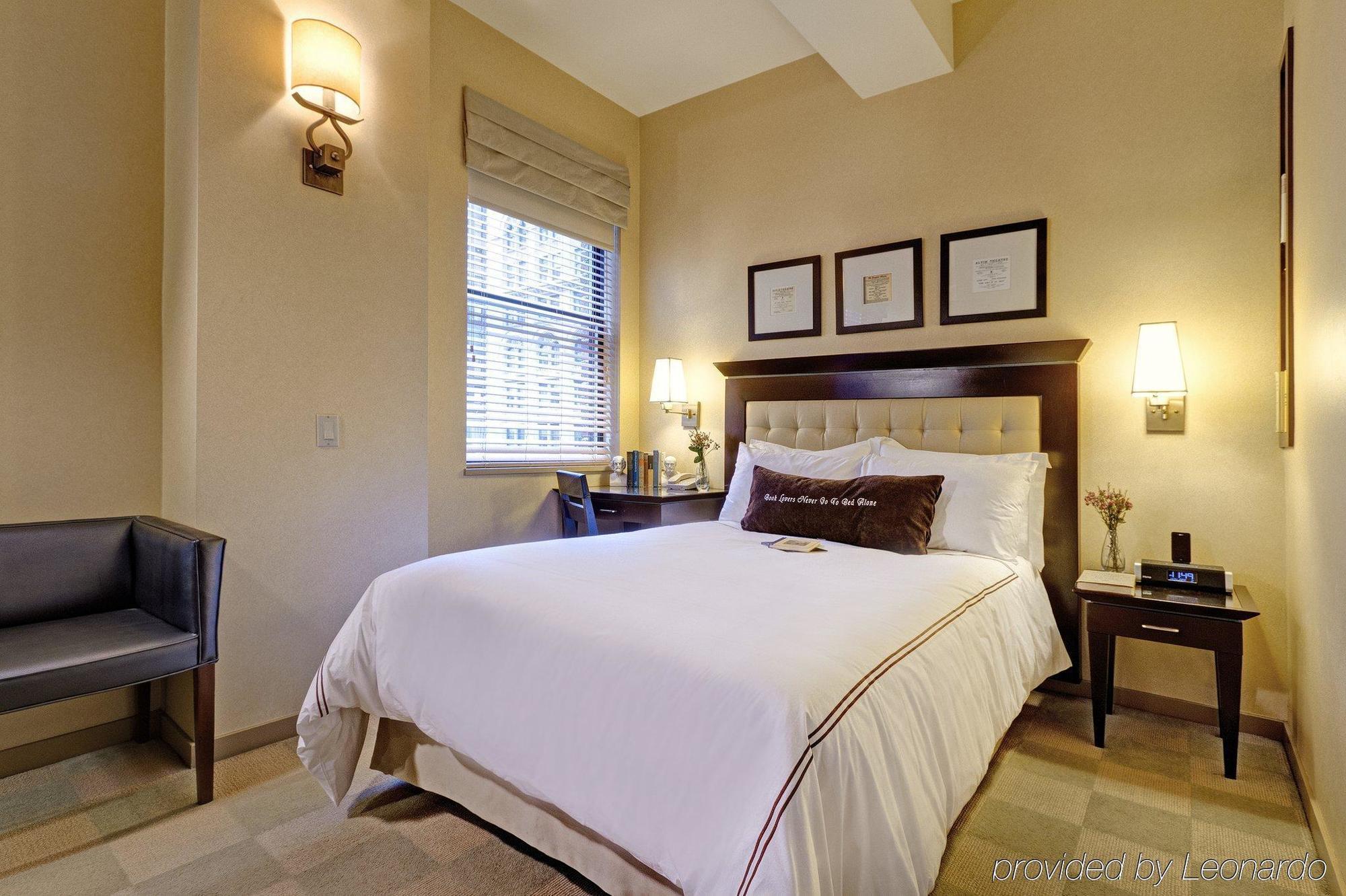 Library By Library Collection Hotel 4*