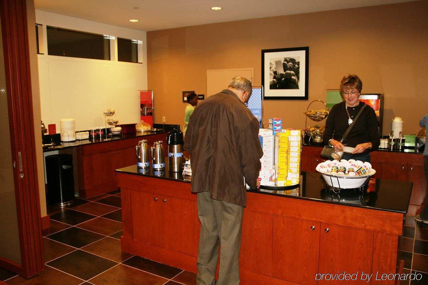 Hampton - Laguardia Airport Hotel