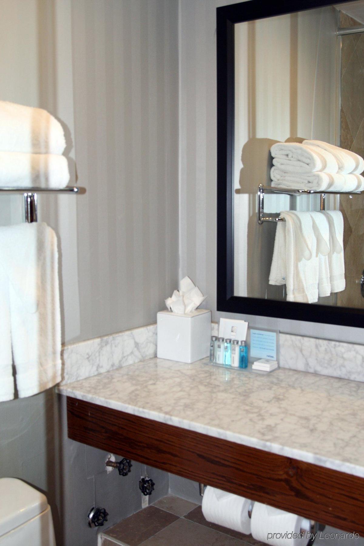 Hotel Hampton Manhattan-seaport-financial District New York