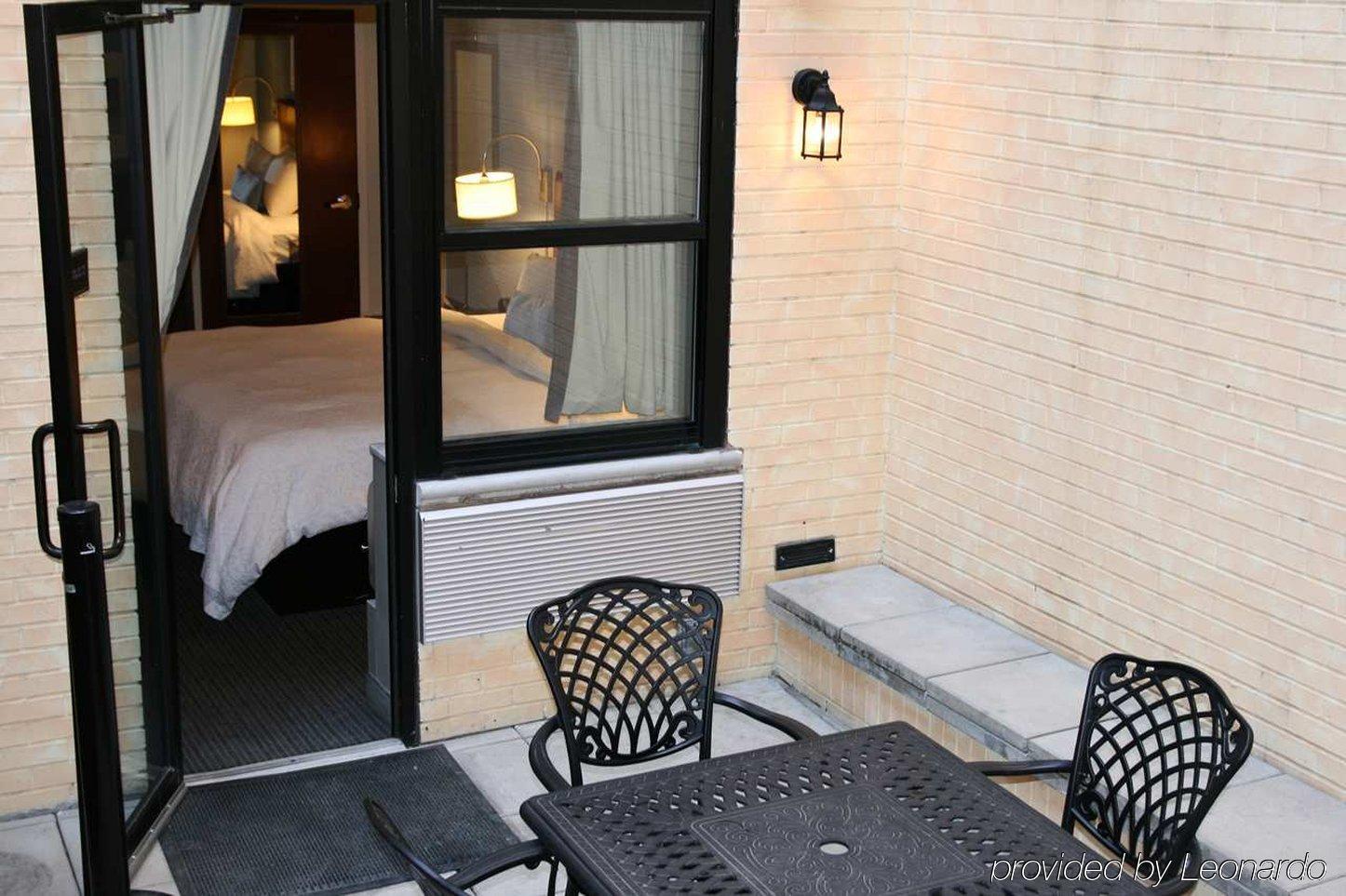 Hotel Hampton Manhattan-seaport-financial District 2*