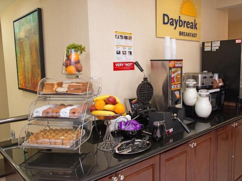 Days By Wyndham Jamaica / Jfk Airport Hotel