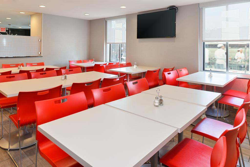 Hotel Red Lion And Brooklyn 3*