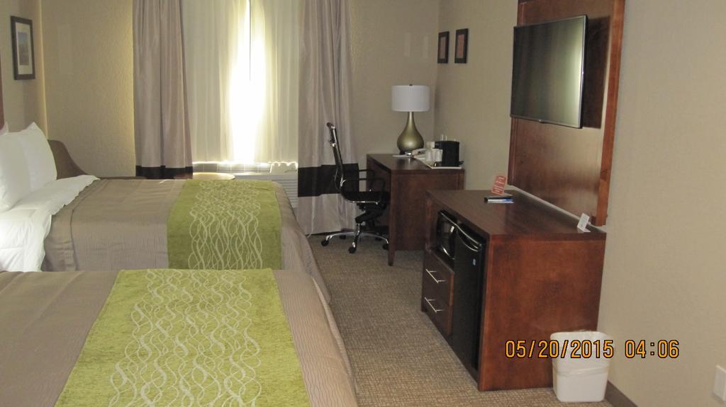 Hotel Comfort Jamaica Downtown
