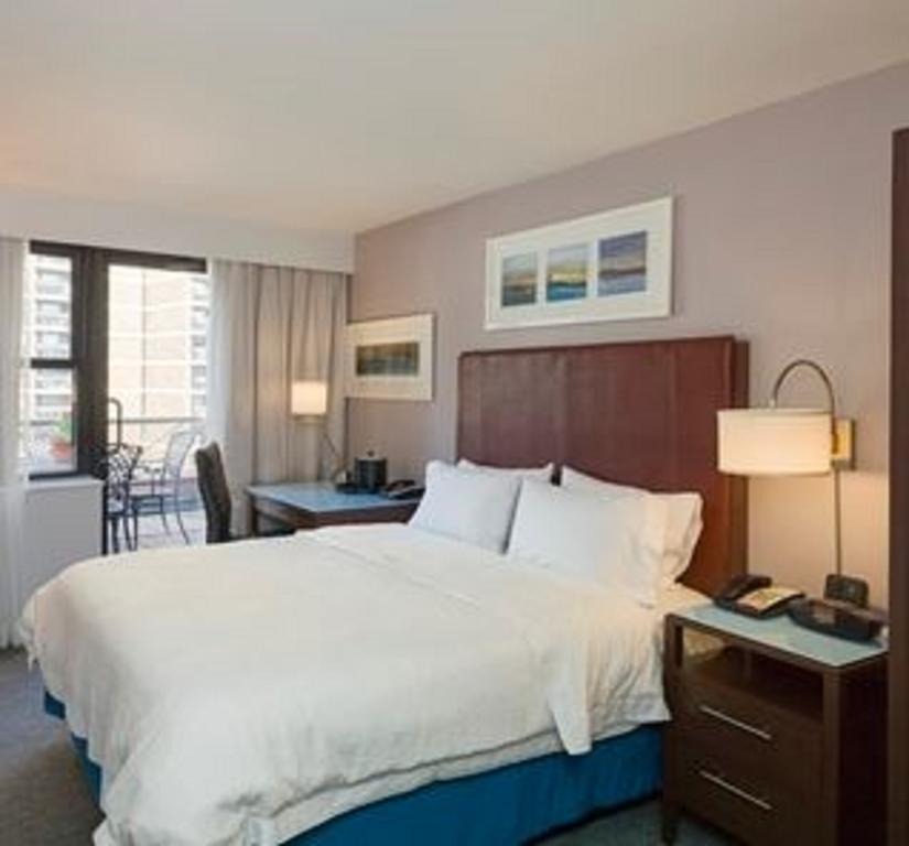 Hotel Hampton Manhattan-seaport-financial District New York