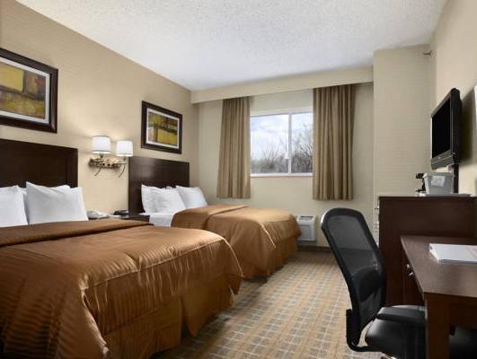 Hotel Ramada By Wyndham Bronx 3*