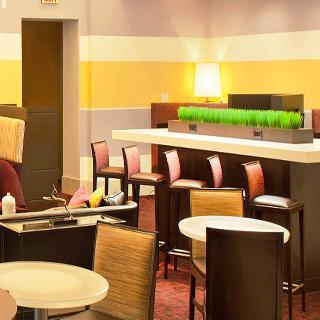 Hotel Courtyard By Marriott Jfk Airport