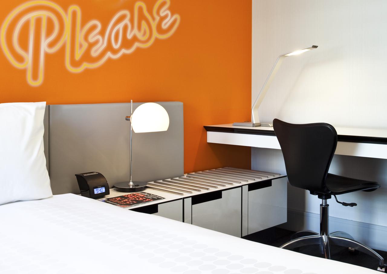 Row Nyc At Times Square Hotel 4*