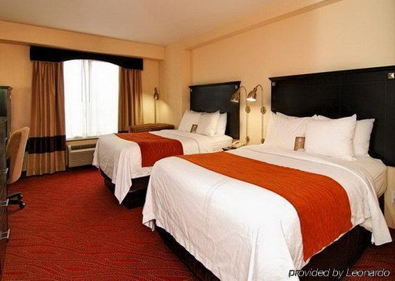 Comfort & Laguardia Airport Hotel New York