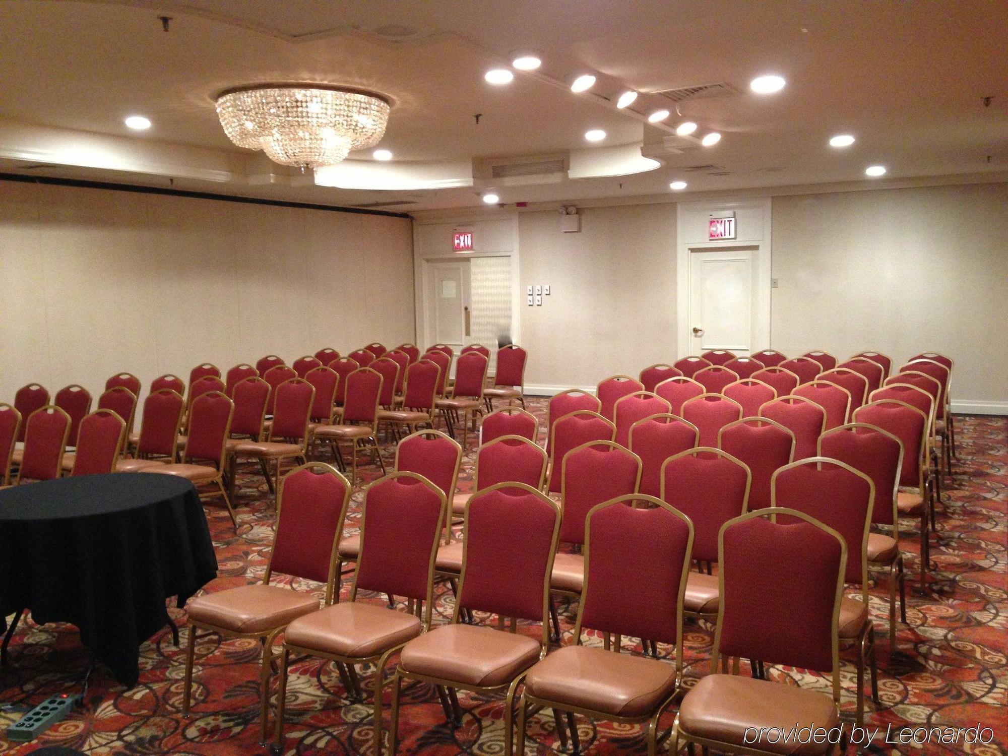 Adria And Conference Center Hotel