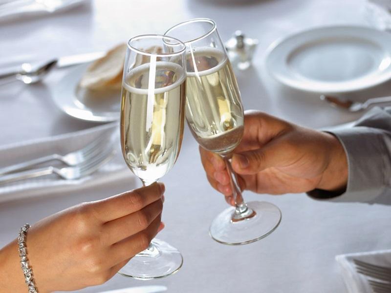 Wyndham Garden Long Island Hotel 3*