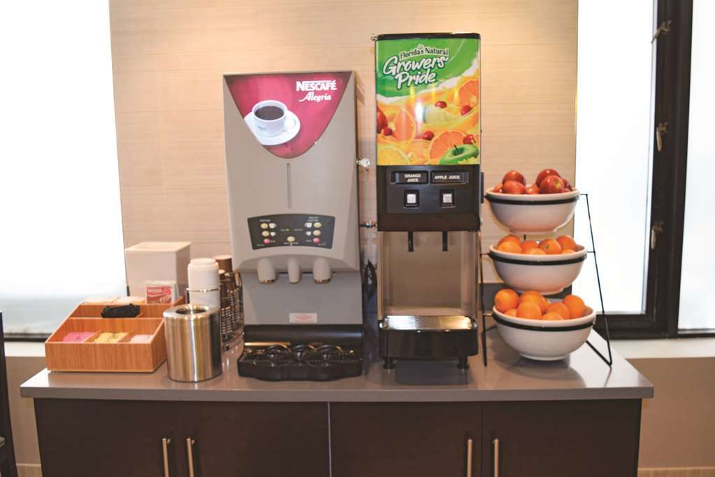 La Quinta By Wyndham Park Hotel New York