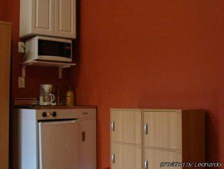 Harlem Bed & Breakfast 2*