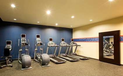 Hampton - Laguardia Airport Hotel