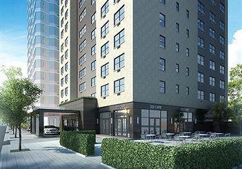 Eastgate Tower Hotel 3*