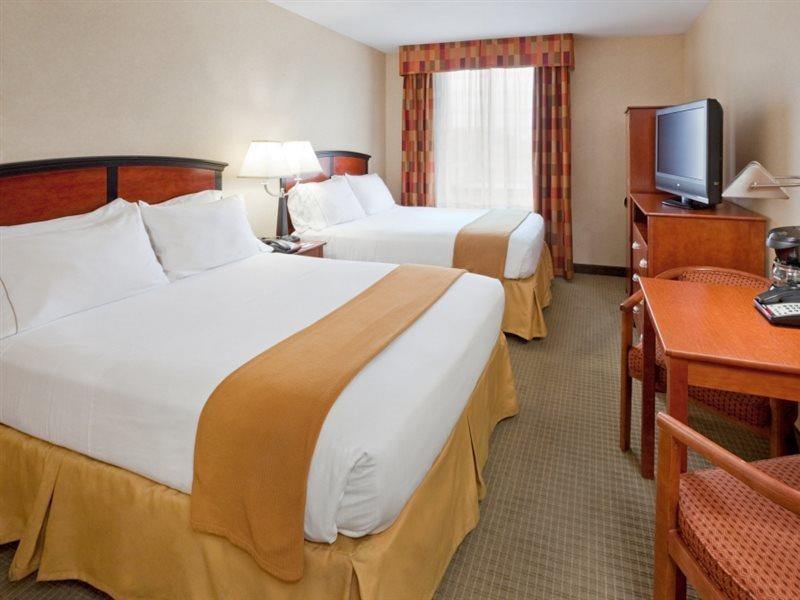 Hotel Red Lion And Brooklyn