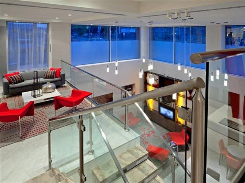 Hotel Fairfield & By Marriott Brooklyn New York