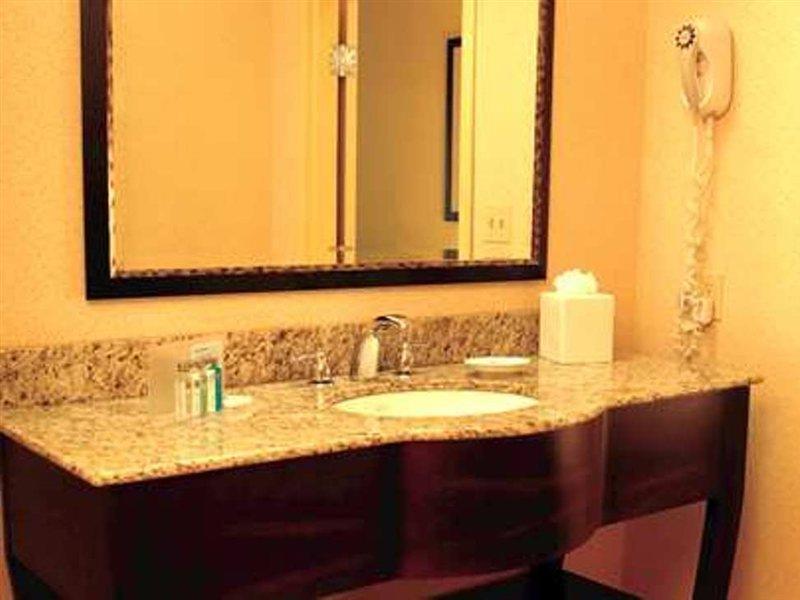 Hotel Hampton Manhattan Grand 3*