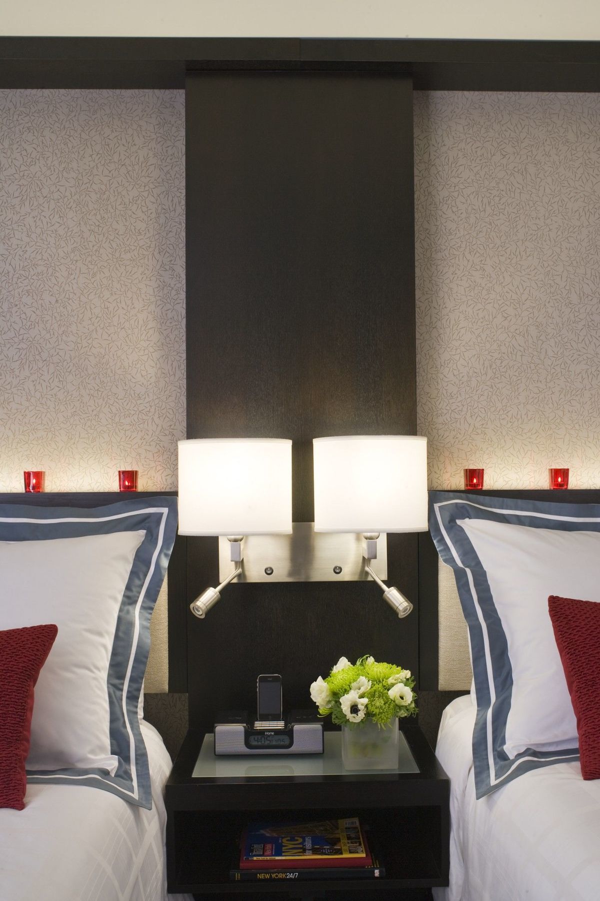 Courtyard By Marriott Times Square West New York