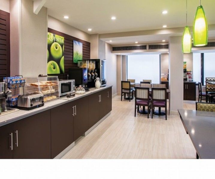 Hotel La Quinta By Wyndham Park