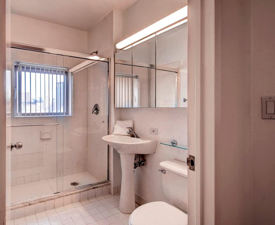 Global Luxury Suites At 777 6th Avenue * New York