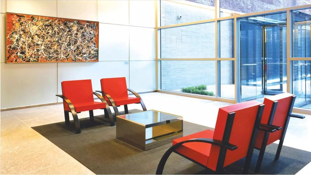 Global Luxury Suites At 777 6th Avenue New York