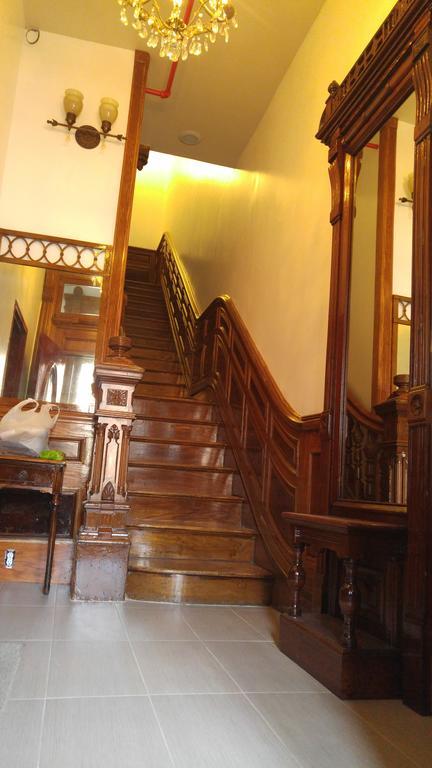 Tiffini Apartment New York