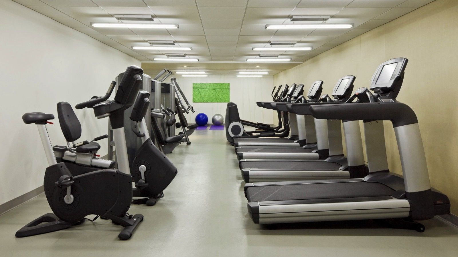 Element Times Square West Hotel 4*