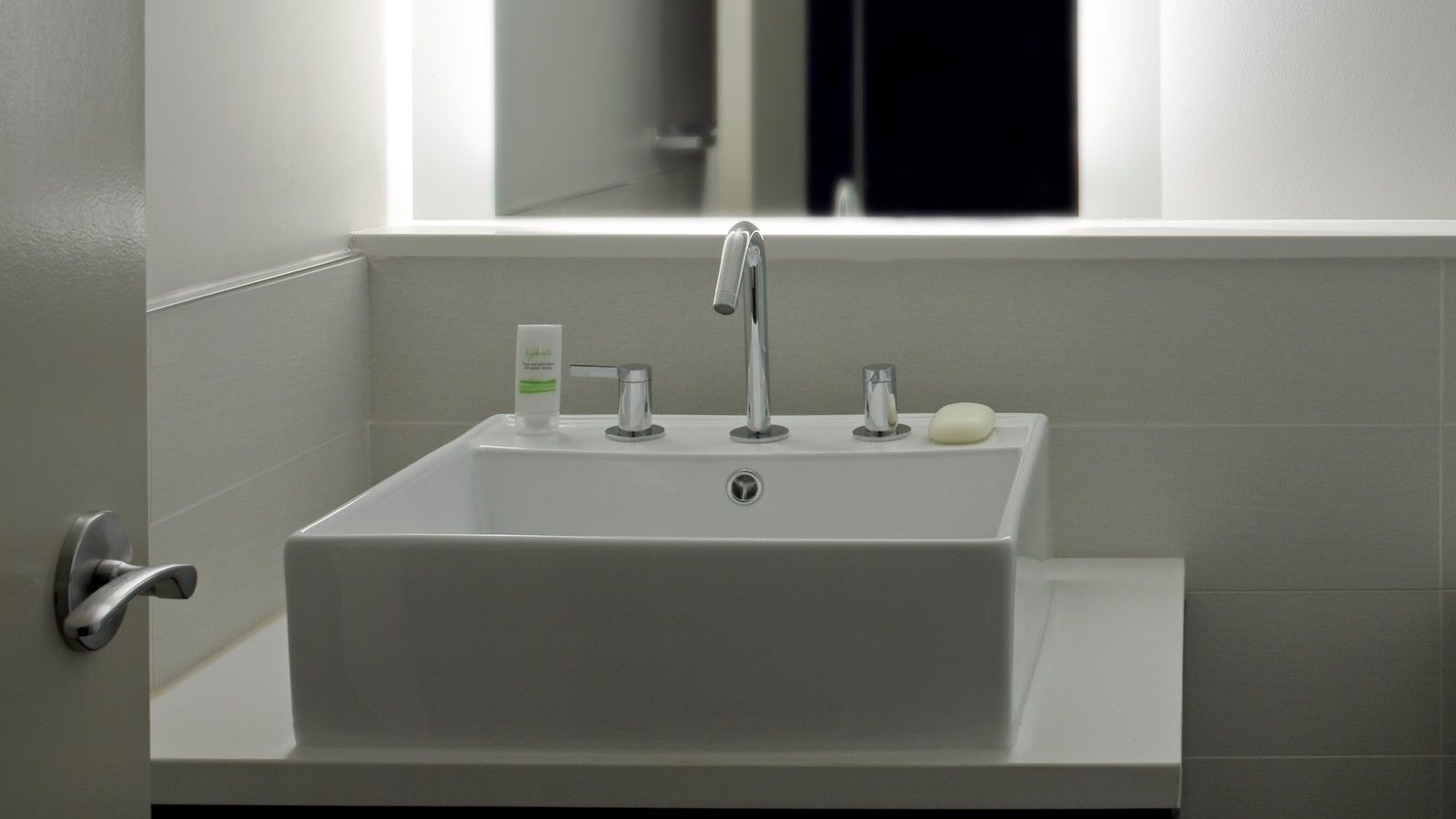 Element Times Square West Hotel 4*