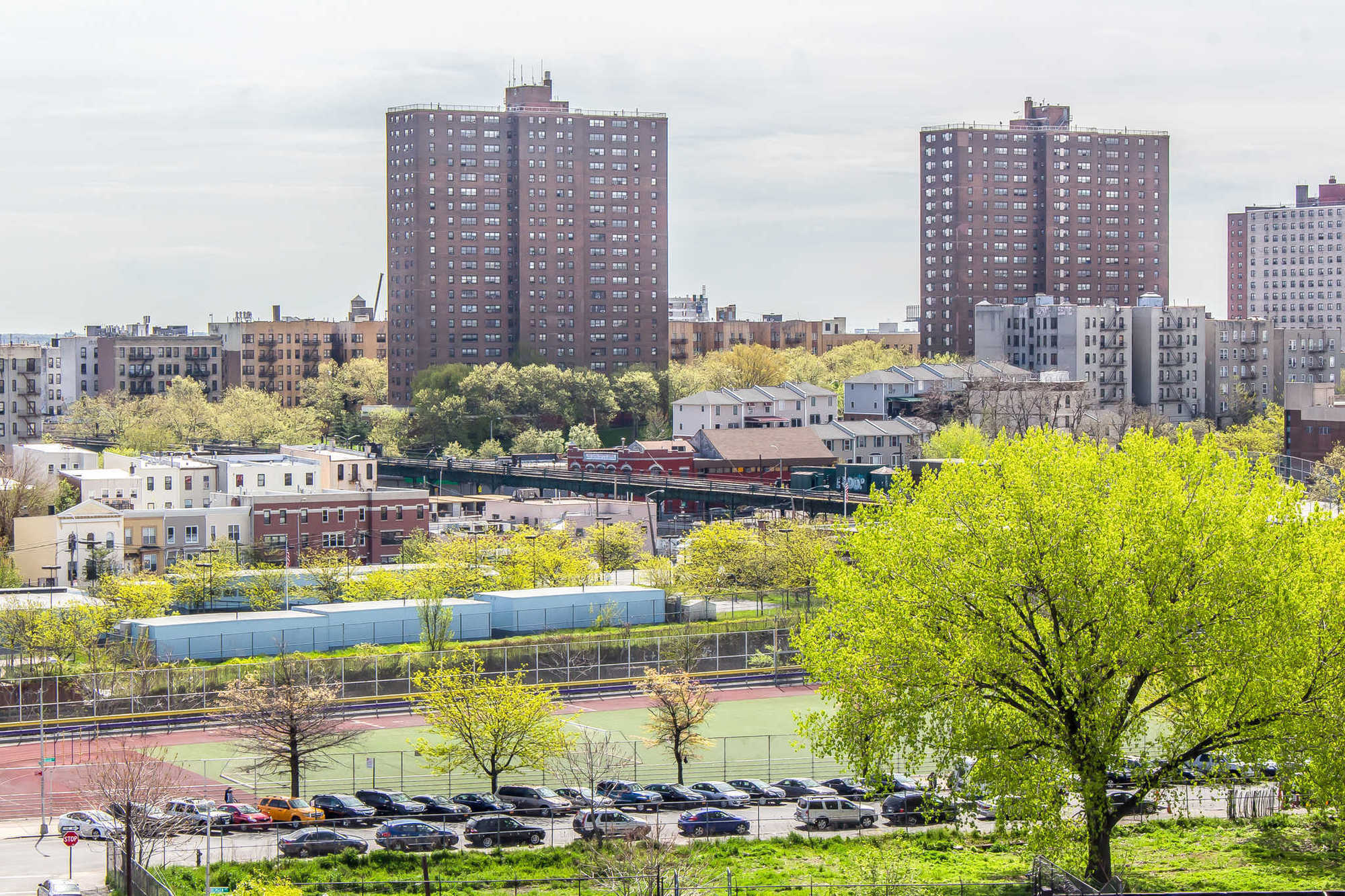 Hotel Umbrella Bronx *