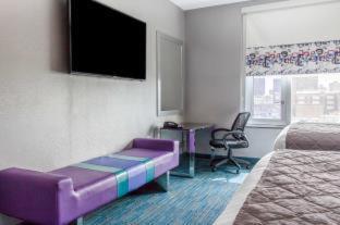 Hotel Umbrella Bronx