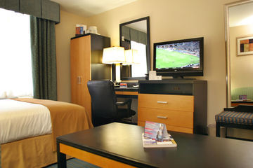 Express Kennedy Airport, An Ihg