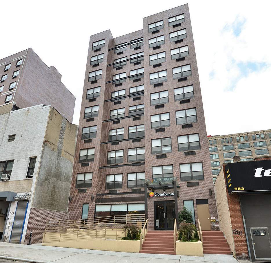 Times Square West Hotel, Bw Signature Collection Hotel 3*