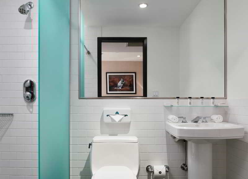 Night By Sb At Times Square 4*