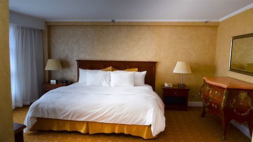 Hotel Garden & - Jfk