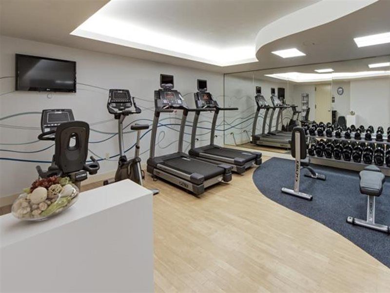 Hotel Wyndham Garden Chinatown 4*