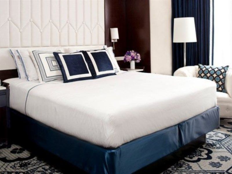 By Marriott Manhattan/central Park Hotel New York