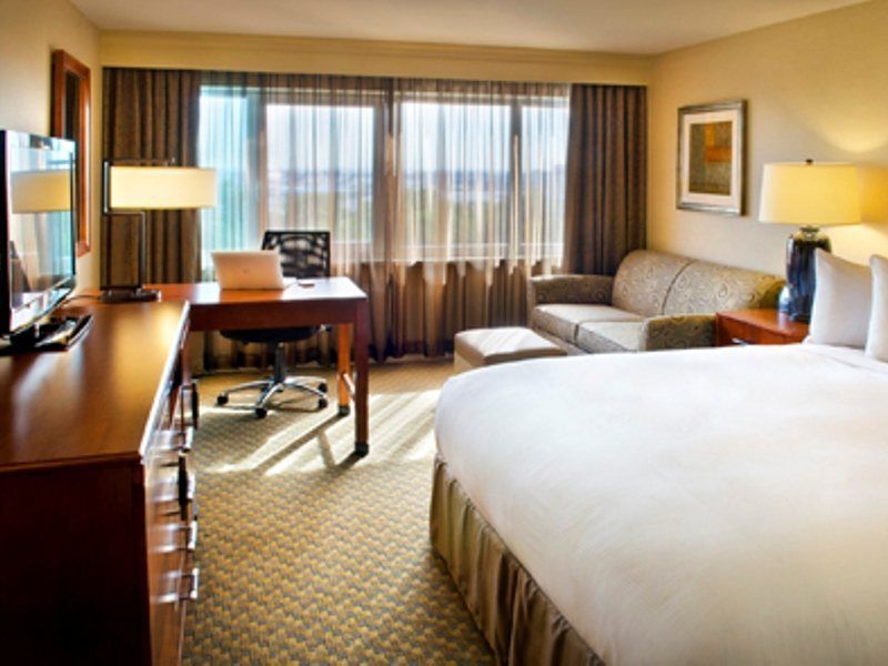 Hilton Jfk Airport 3*