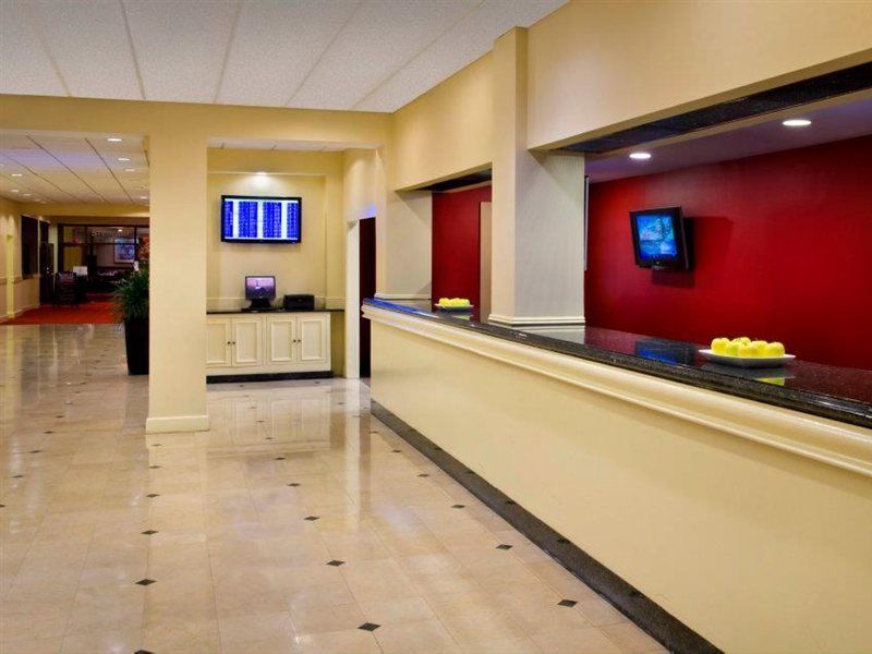 Hotel Laguardia Airport Marriott 4*