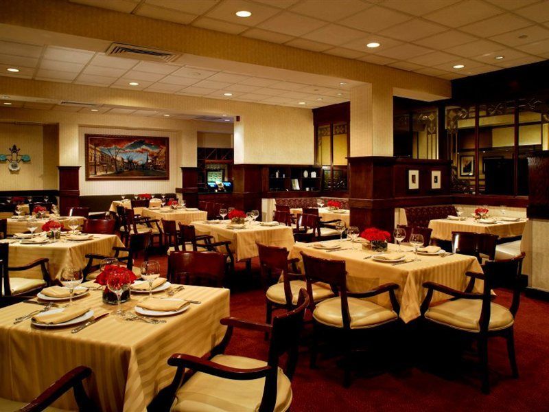 Hotel Laguardia Airport Marriott 4*