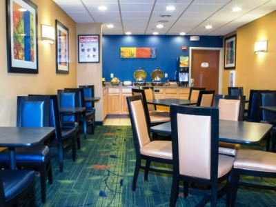 Hotel Fairfield By Marriott Laguardia Airport/flushing