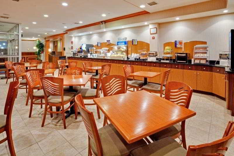 Holiday Inn Express Nyc Chelsea - Nomad Area By Ihg Hotel 3*