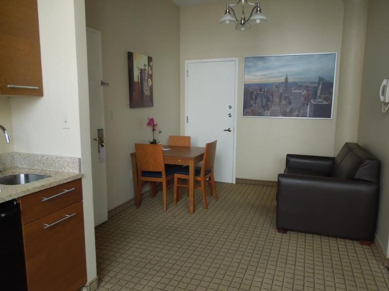 Hotel Pointe Plaza (adults Only) New York