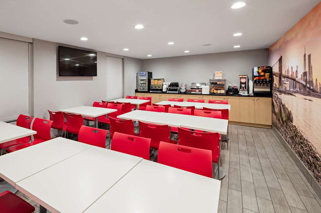 Red Lion And Brooklyn