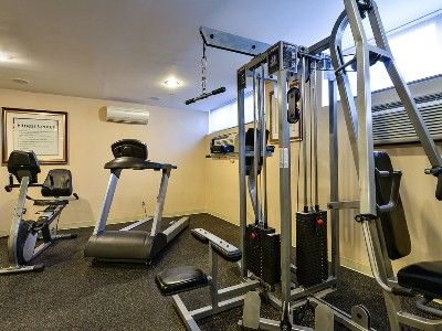 Country & By Radisson, Staten Island Hotel New York