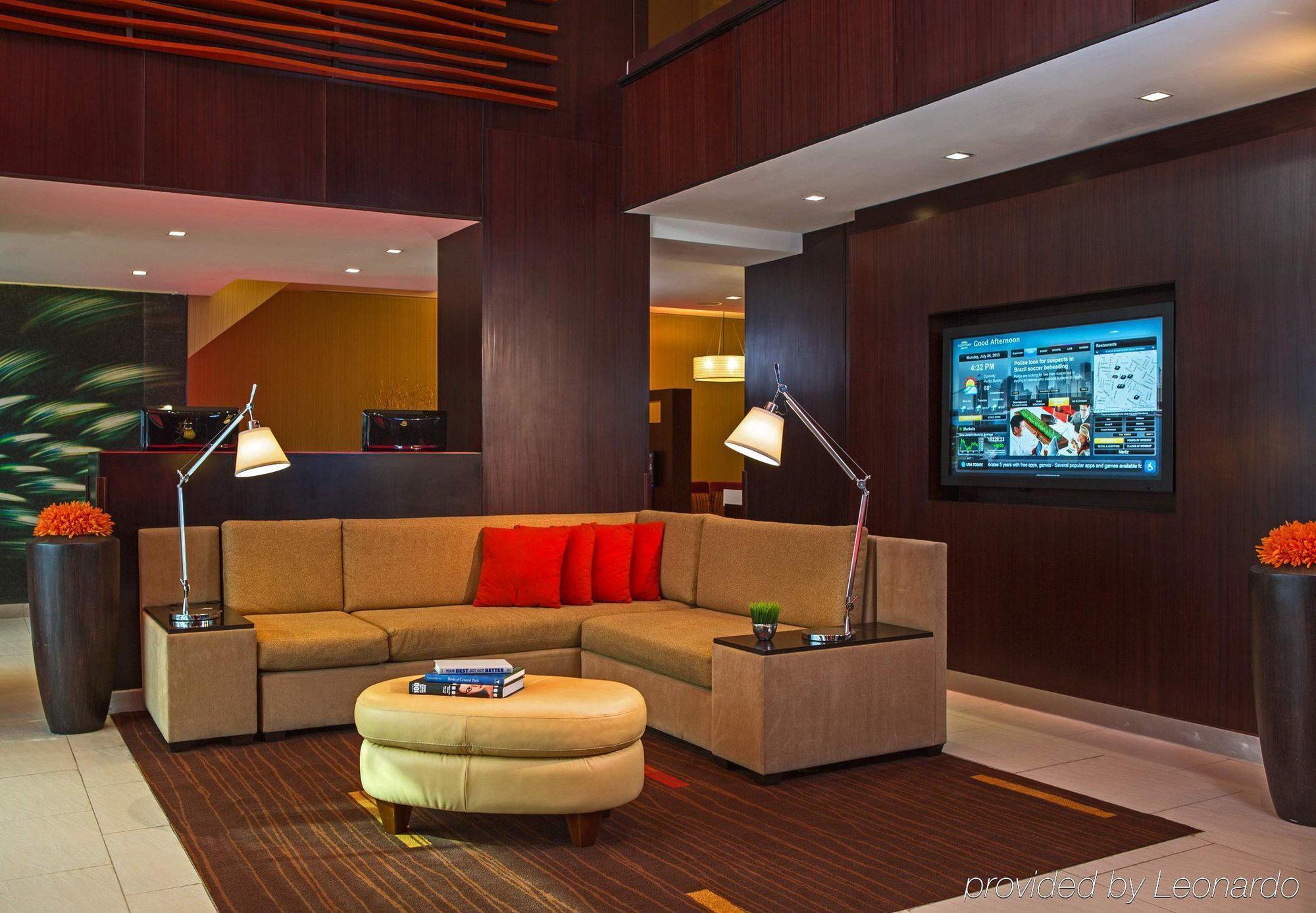 Courtyard By Marriott Manhattan / Soho 4*